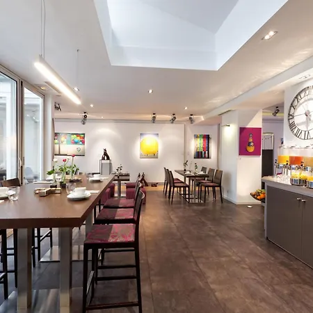 Le Marceau Bastille Отель 4*