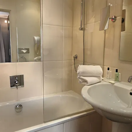 Отель Le Marceau Bastille 4*