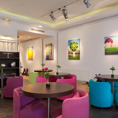 Otel Le Marceau Bastille Paris