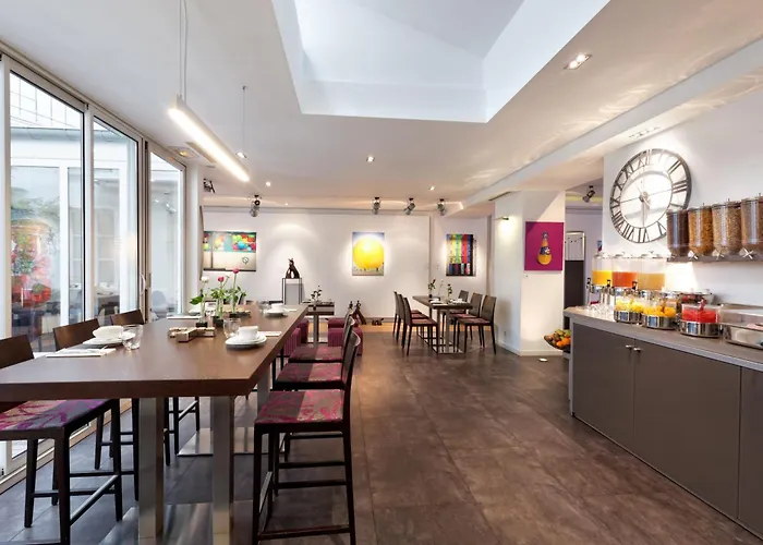Le Marceau Bastille Отель 4*