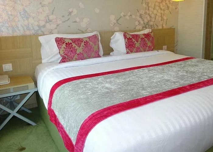 Hotel Le Marceau Bastille 4*